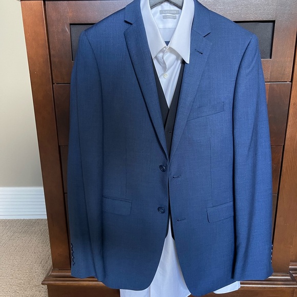 Men’s Navy Full-Piece Suit - Picture 2 of 11